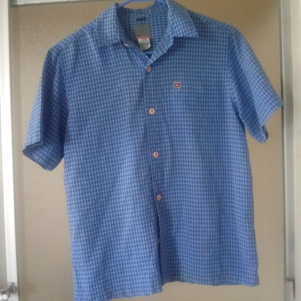 Quiksilver Boy's Button Down Dress Shirt Blue M